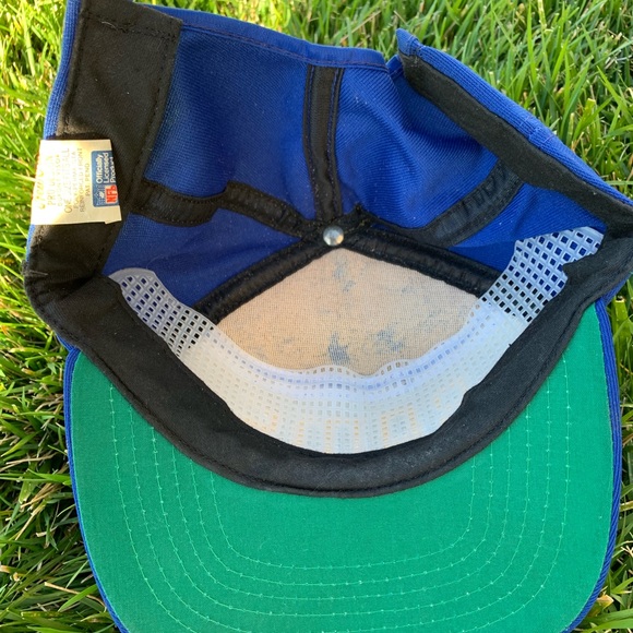 Vtg LA Rams SnapBack padded (needs repair) - Picture 4 of 5